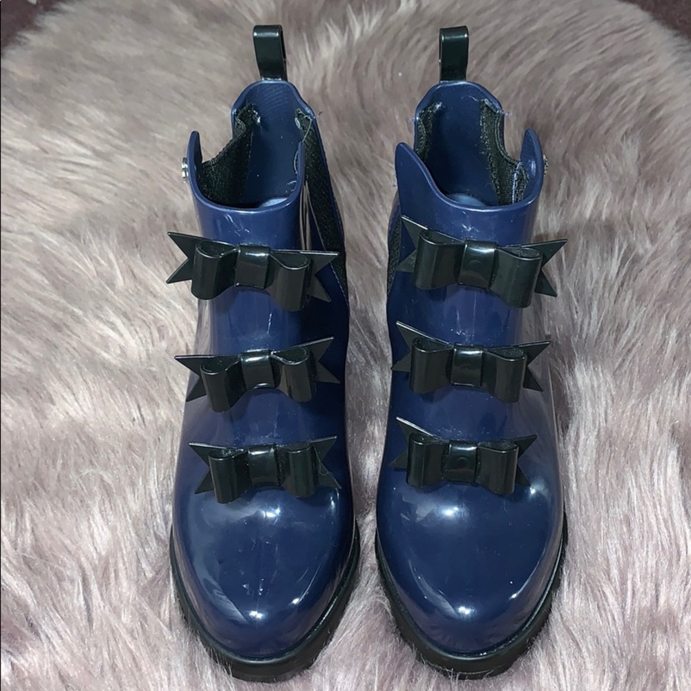 Melissa x Karl Lagerfeld bow heel boot